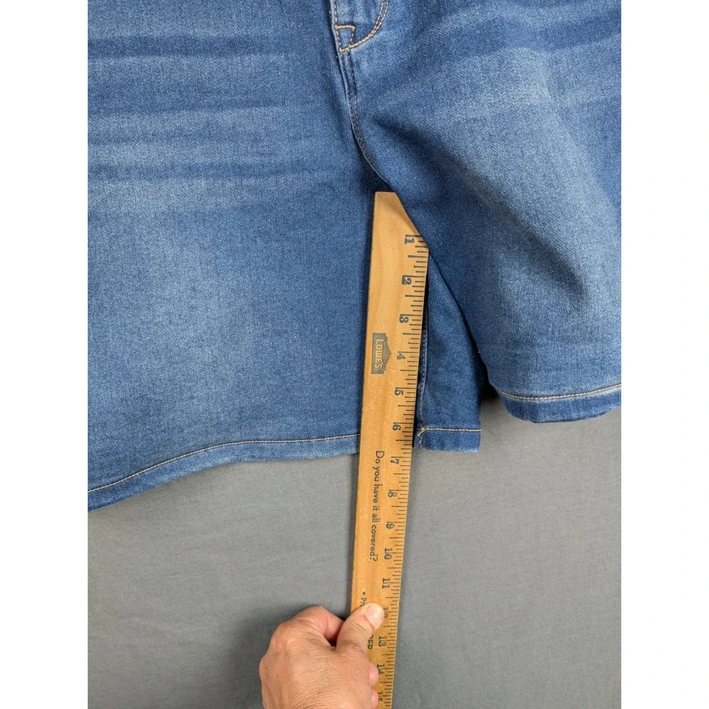 Nanette Lepore Blue High Rise Denim Jean Shorts Plus Size 18W Whiskered Stretch‎